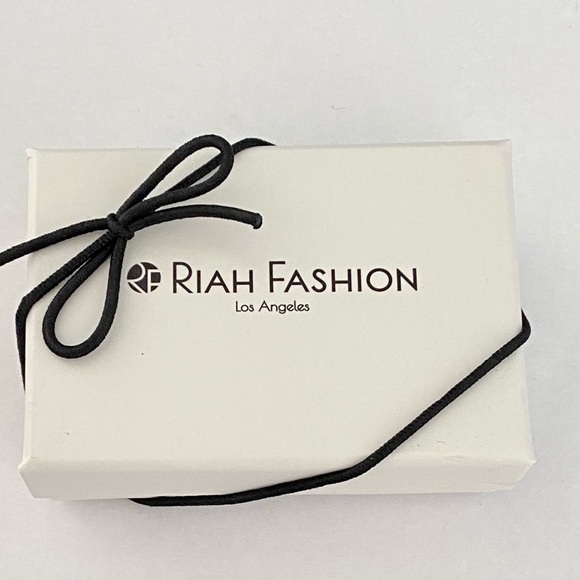 CUBIC ZIRCONIA GOLD CRAWLER EARRINGS - GEOMETRIC SHAPES - Picture 4 of 4